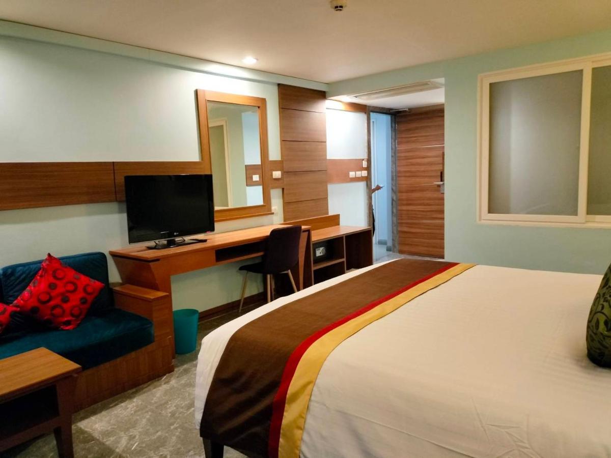 Saisawan Beach Luxury Hotel На Джомтьен Экстерьер фото