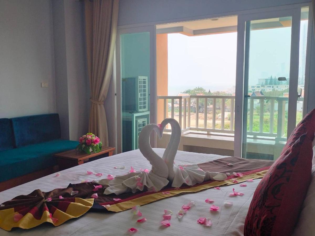 Saisawan Beach Luxury Hotel На Джомтьен Экстерьер фото